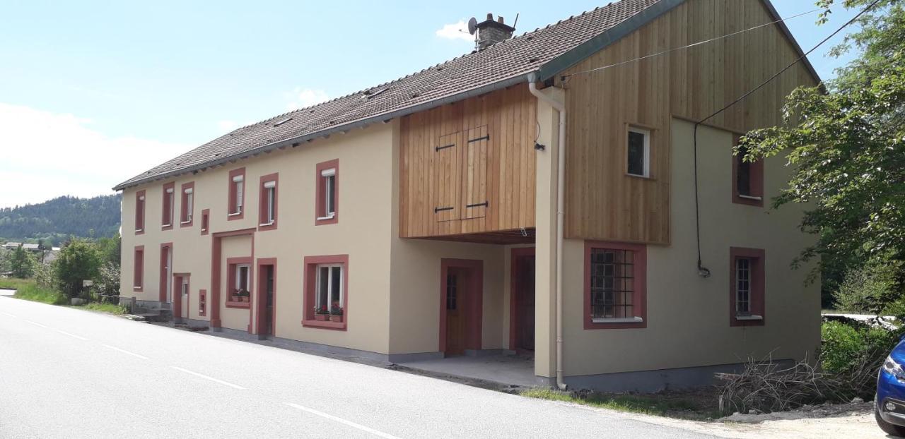 Au Val Des Meuris Taintrux Exterior foto